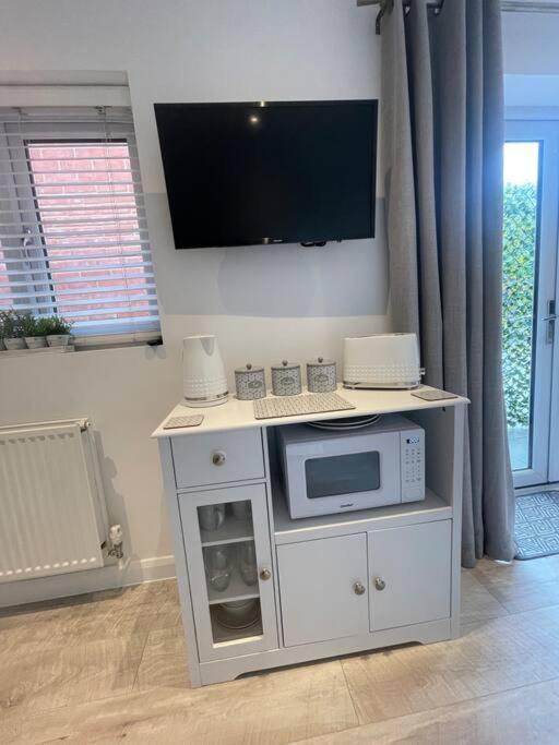 Modern Stylish Studio Flat Near Leigh On Sea. Hadleigh  Εξωτερικό φωτογραφία