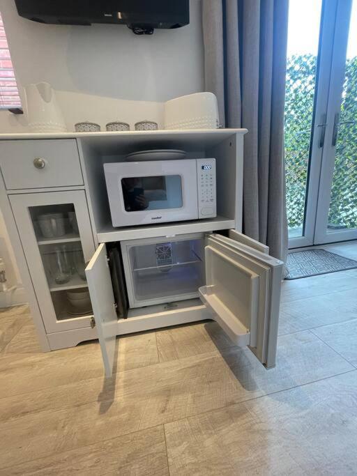Modern Stylish Studio Flat Near Leigh On Sea. Hadleigh  Εξωτερικό φωτογραφία